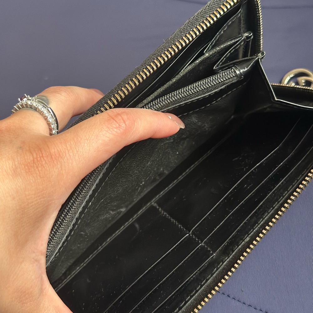 Gucci Black Monogram Zip Wallet - image 4
